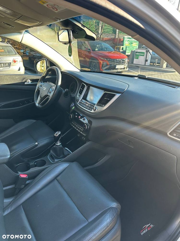 Hyundai Tucson 1.7 CRDI BlueDrive Comfort 2WD - 6