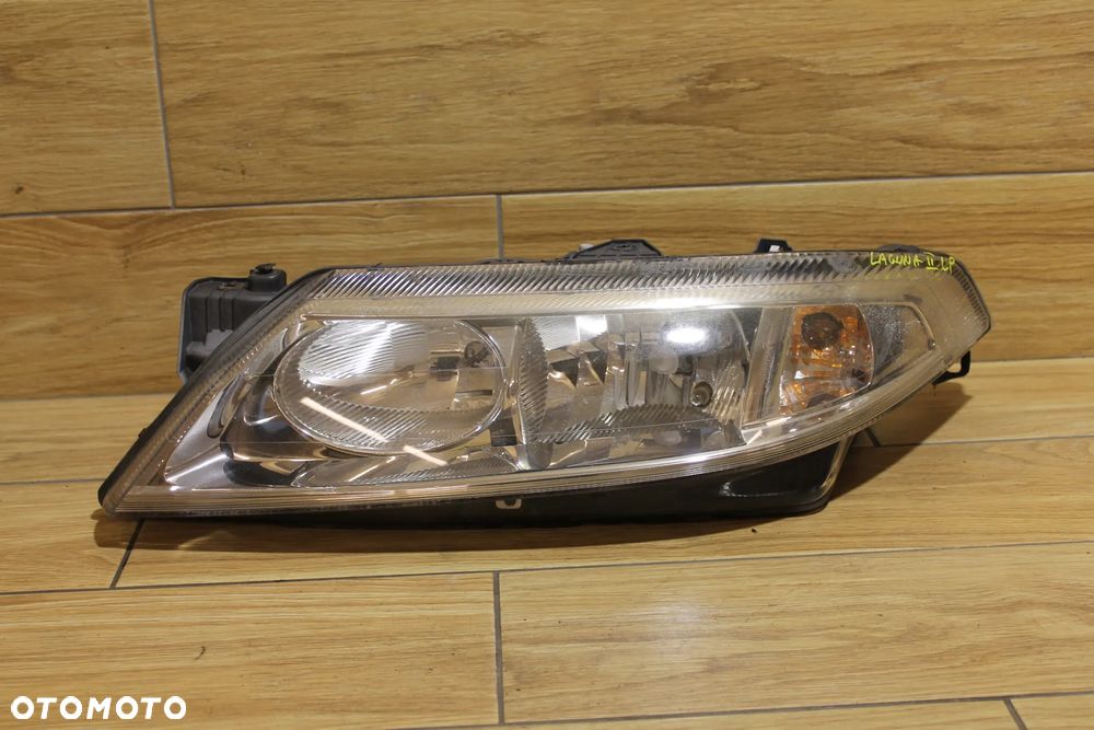 Lampa lewa Przód Renault Laguna  II