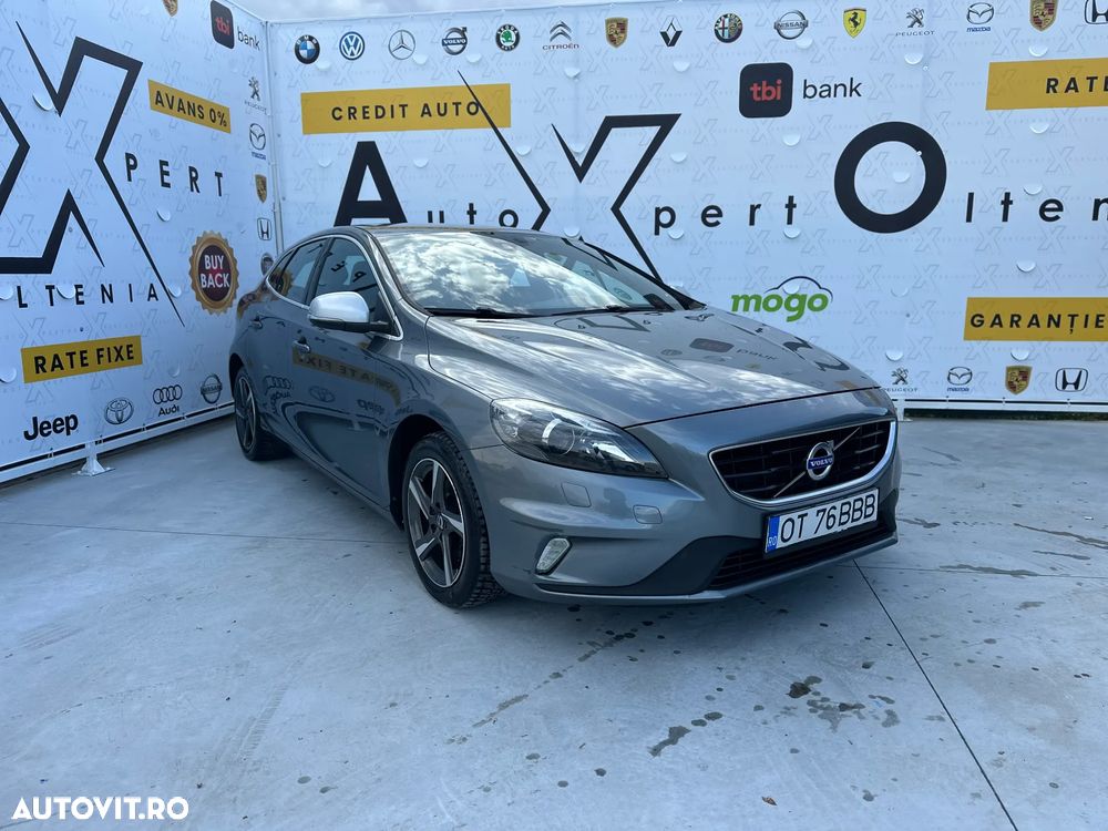 Volvo V40 D2 DRIVe Momentum - 2