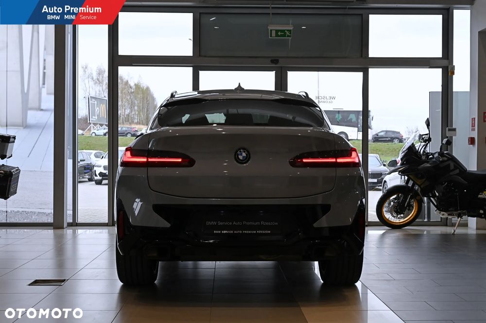 BMW X4 xDrive30i - 18