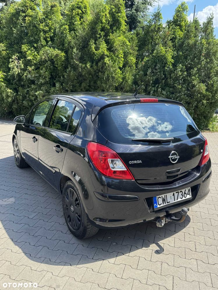 Opel Corsa - 4