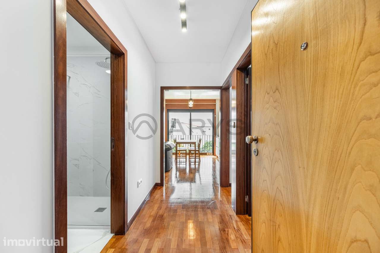 Apartamento T2 totalmente remodelado, equipado e mobilado em Gualta... - Grande imagem: 3/26