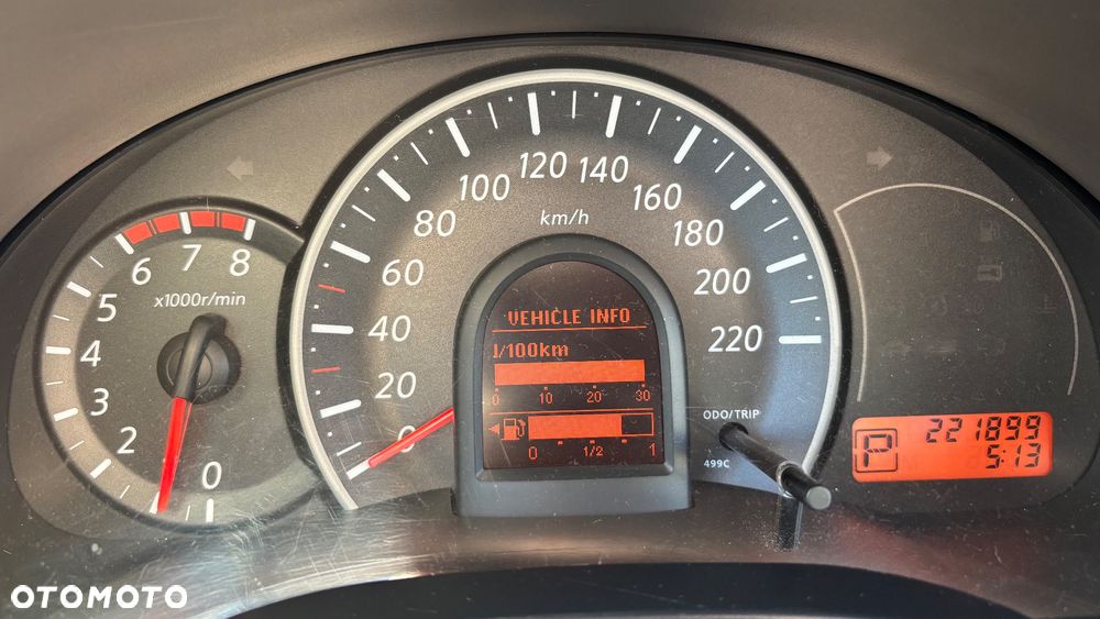 Nissan Micra 2011