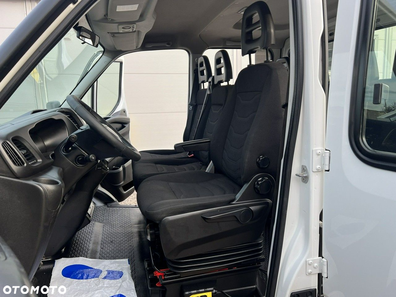Iveco Daily 35C15 - 9