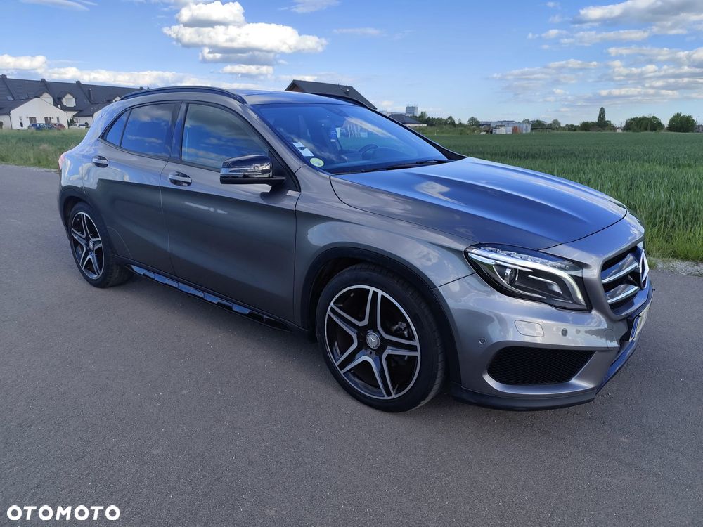 Mercedes-Benz GLA - 6