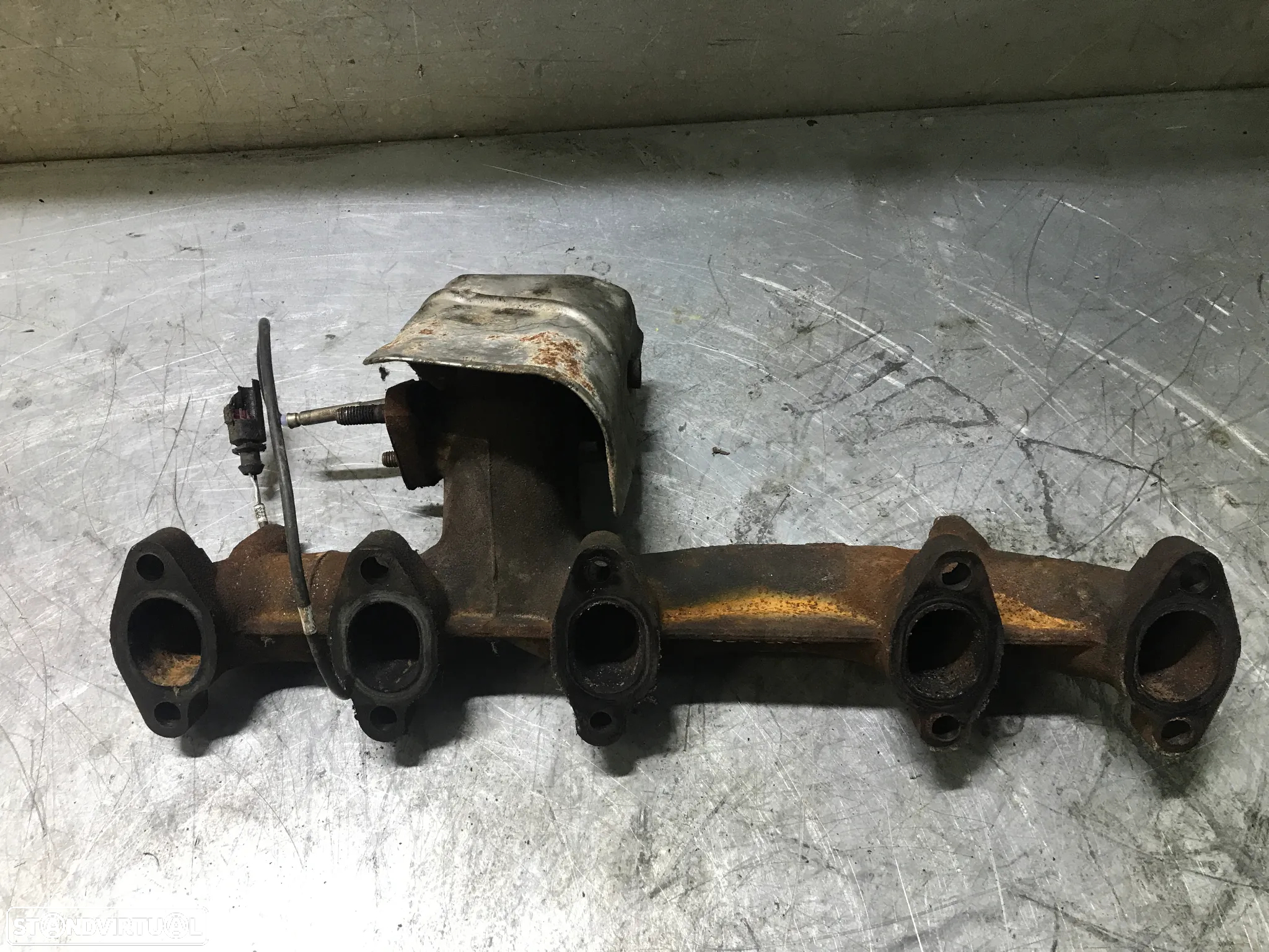 COLECTOR / COLETOR DE ESCAPE VOLKSWAGEN CRAFTER 2.5TDI 076253033 - 2
