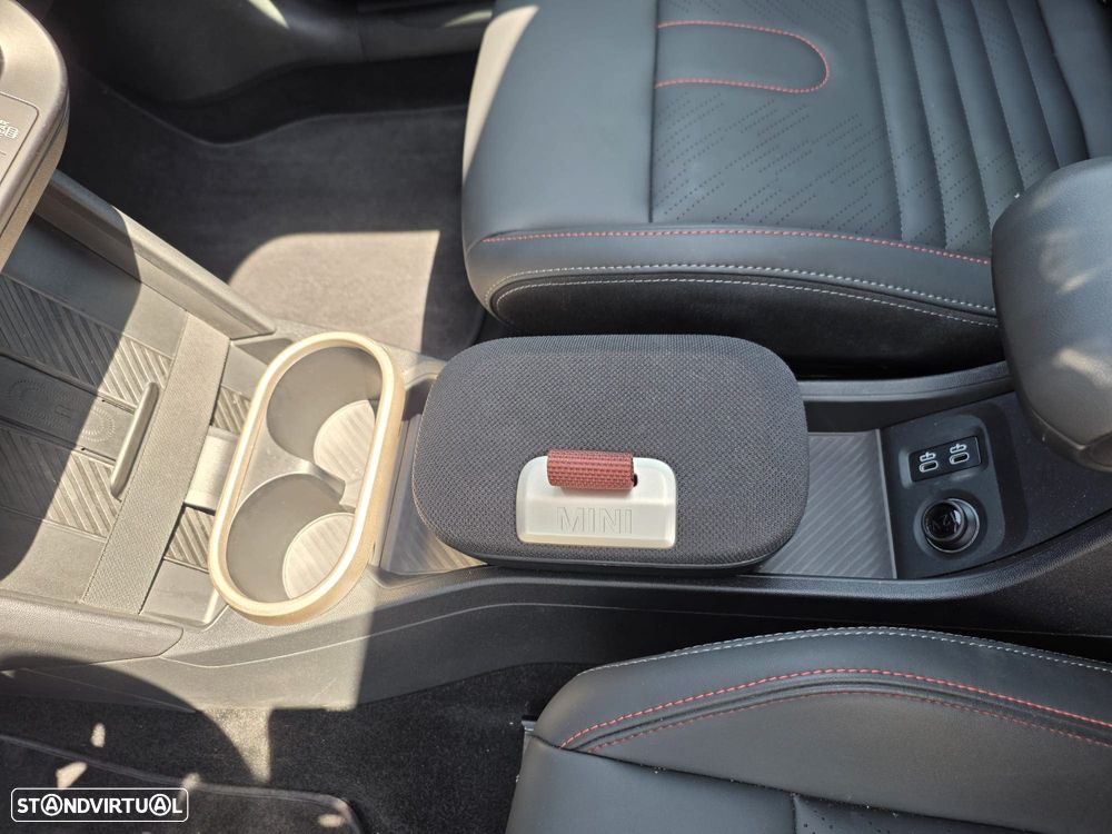 MINI Coupé John Cooper Works Auto Desportiva - 17