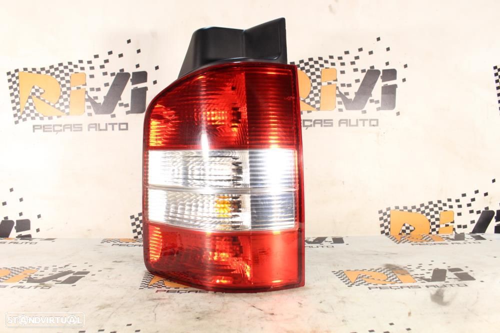 Farolim Direito Volkswagen Transporter T5 Caixa (7Ha, 7Hh, 7Ea, 7Eh) - 7