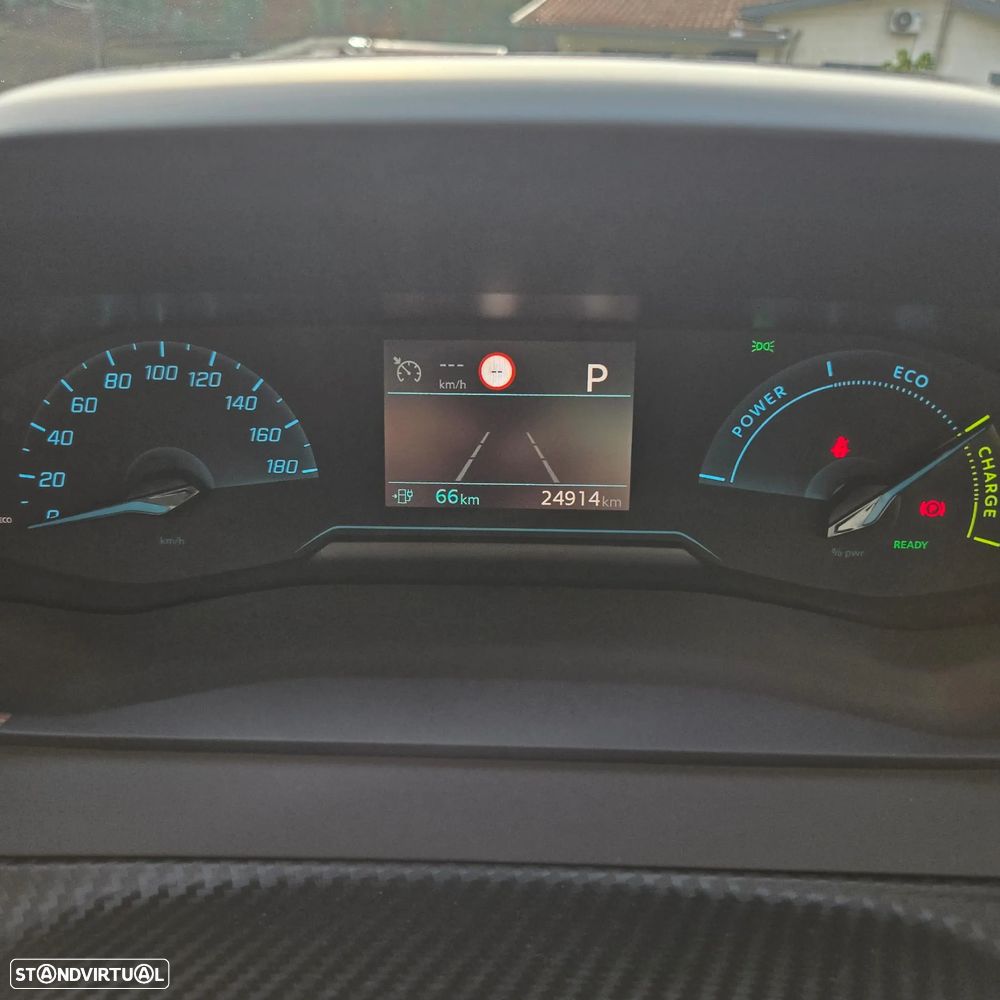 Peugeot e-208 Active Pack - 17