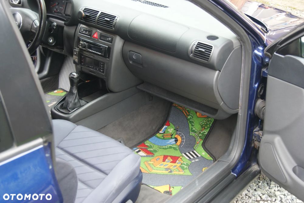 Audi A3 1.8T Ambition - 17