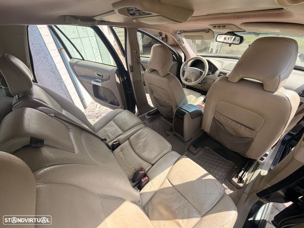 Volvo XC 90 2.4 D5 7L Nivel 2 Auto. - 17