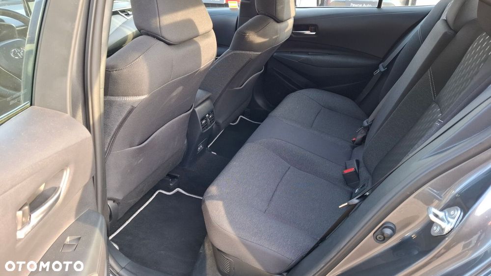 Toyota Corolla 1.8 Hybrid Comfort - 12