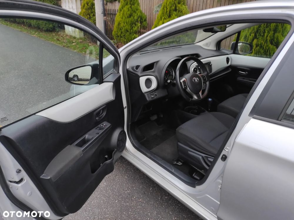 Toyota Yaris 1.5 VVT-i - 3