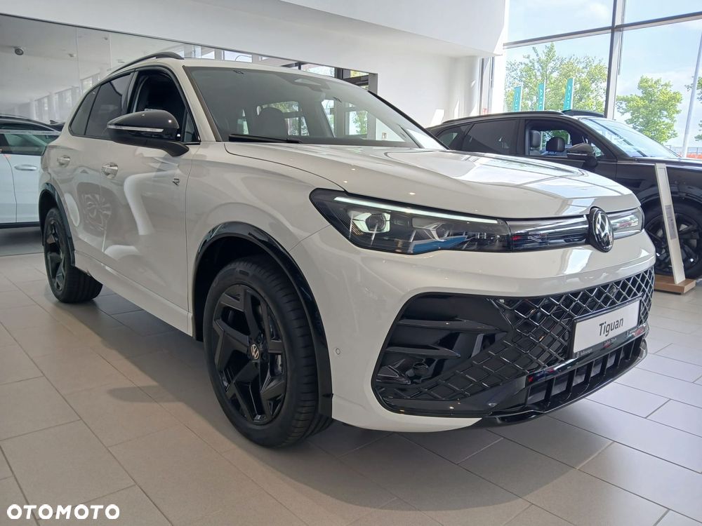 Volkswagen Tiguan - 4