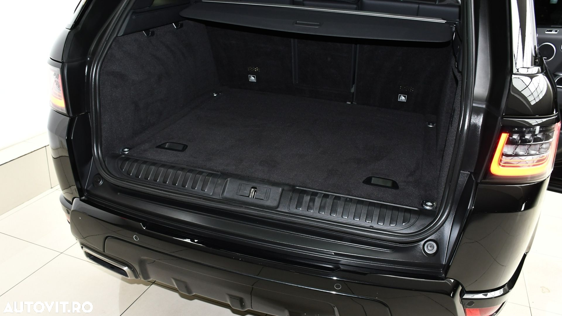 Land Rover Range Rover Sport 3.0 I6 D250 MHEV HSE Dynamic - 27