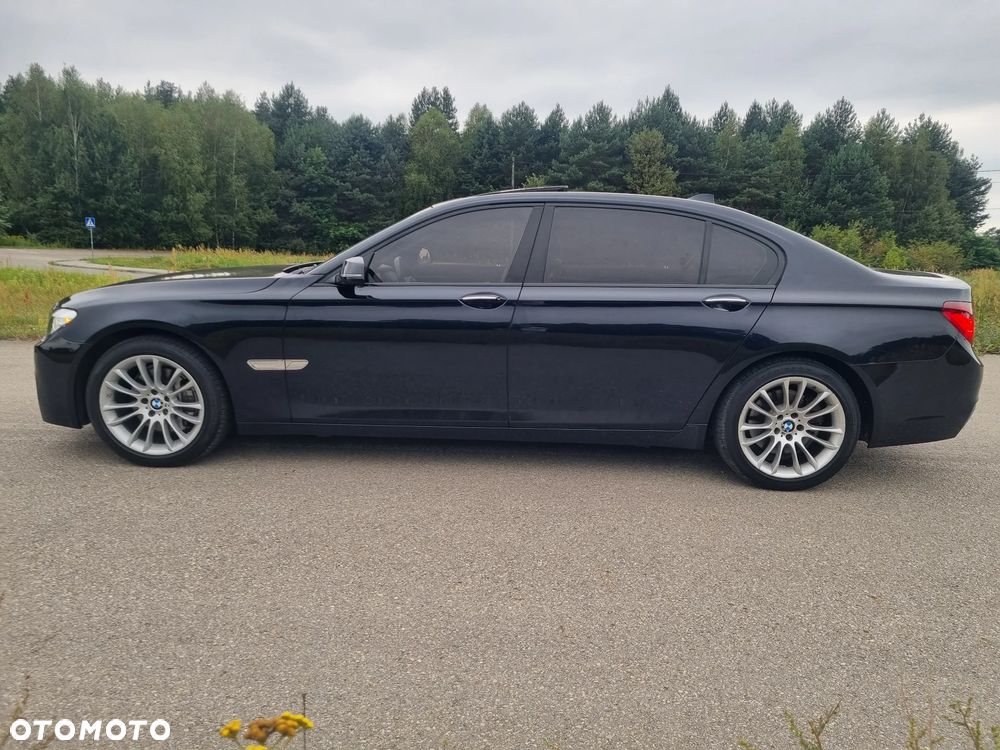 BMW Seria 7 740Li - 10