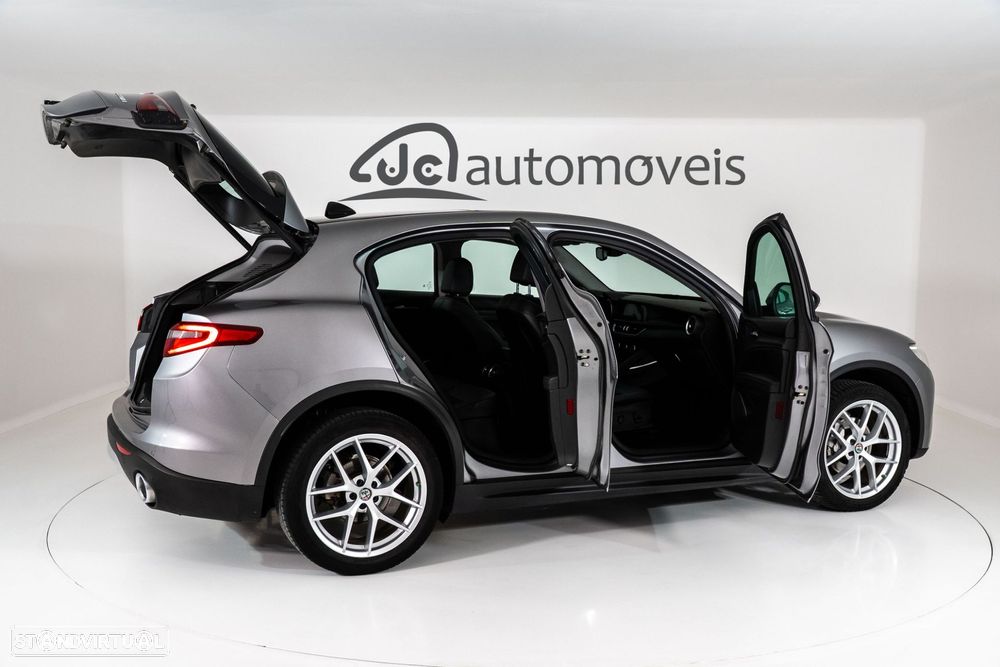 Alfa Romeo Stelvio 2.2 D Super AT8 Q4 - 7