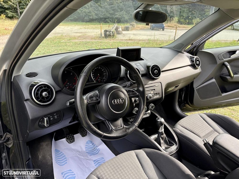 Audi A1 1.6 TDI S line edition - 46