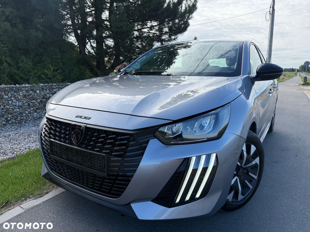 Peugeot 208 PureTech 100 Business - 5