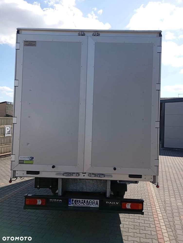 Iveco Daily 50C18 50-180‼️Skrzynia Skrzyniowy Plandeka 10 palet‼️Wysokości rampowa 115 cm do załadunku‼️tył Drzwi‼️Salon Polska‼️I-wł 100% Oryginał - 6