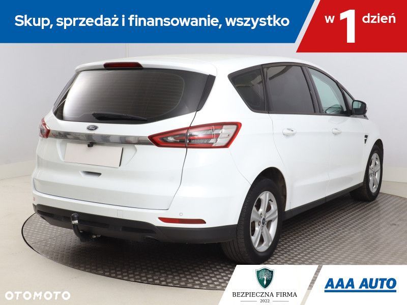 Ford S-Max - 7