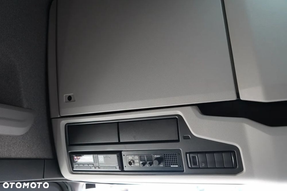 Scania R 450 / RETARDER / KLIMATYZACJA POSTOJOWA / PO ZŁOTYM KONTRAKCIE SERWISOWYM - 34