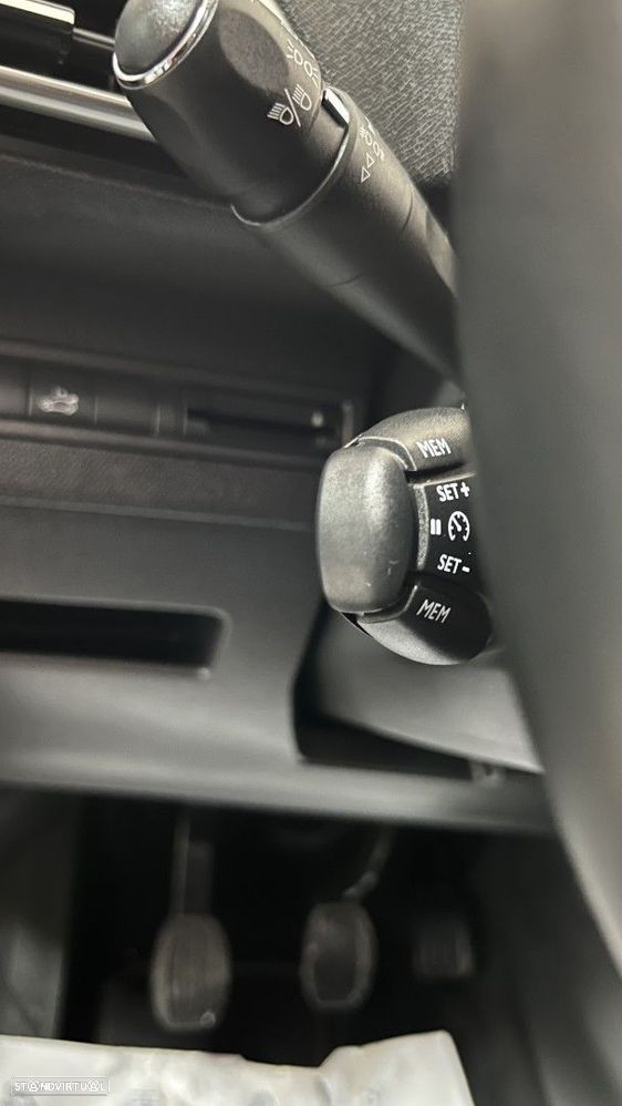 Peugeot 3008 1.6 BlueHDi Allure - 17
