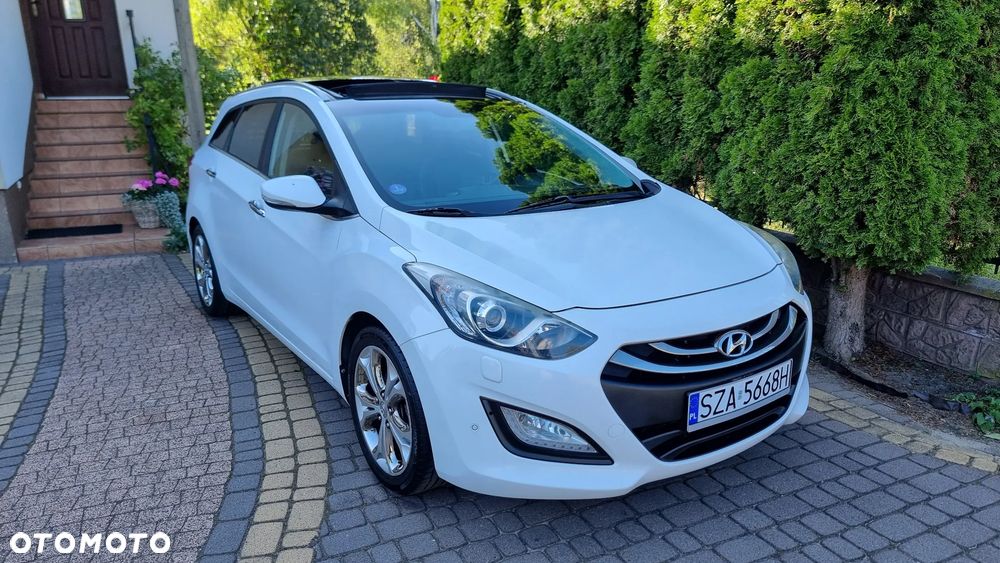 Hyundai i30 1.6 GDI Premium - 11