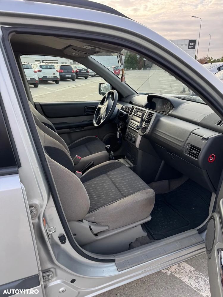 Nissan X-Trail 2.2 dCi Comfort - 7