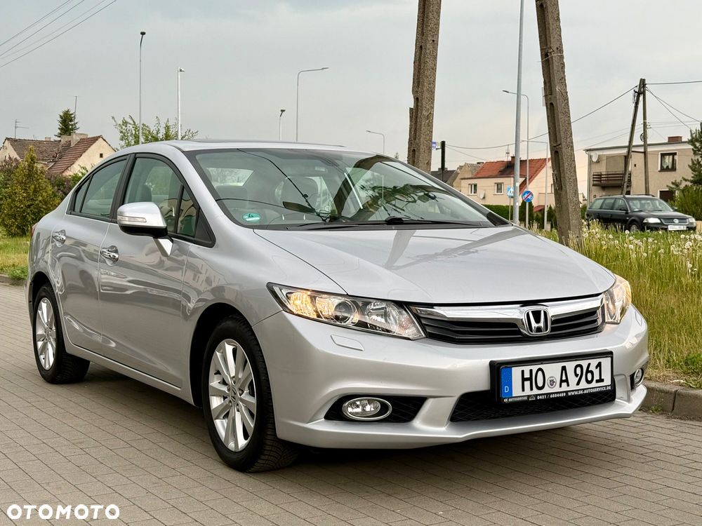 Honda Civic 1.8i-VTEC Executive - 1