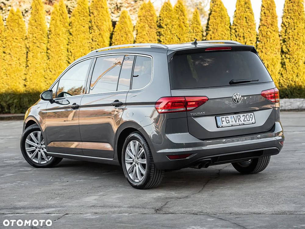 Volkswagen Touran 1.8 TSI (BlueMotion Technology) DSG Highline - 9