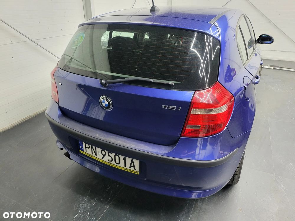 BMW Seria 1 - 16