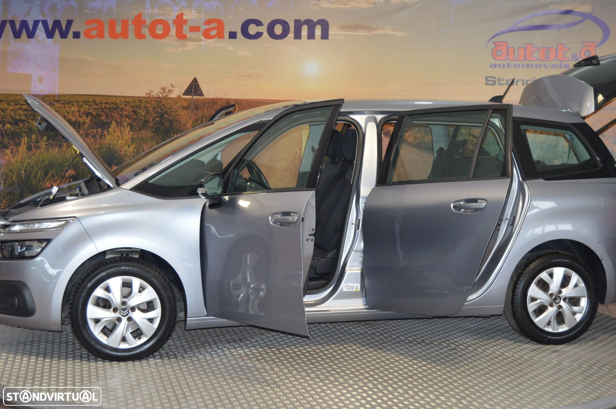 Citroën Grand C4 Spacetourer 1.5 BlueHDi Feel EAT8 - 10