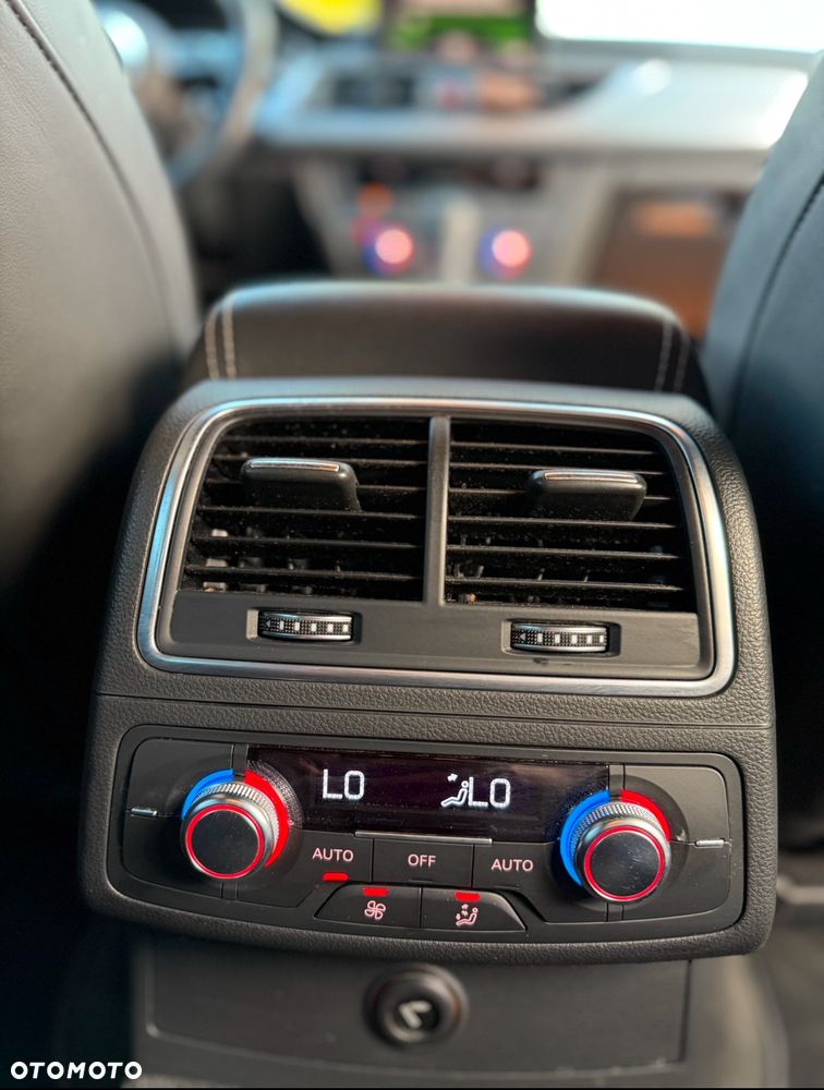 Audi A6 Avant 2.0 TDI Ultra DPF S tronic - 9