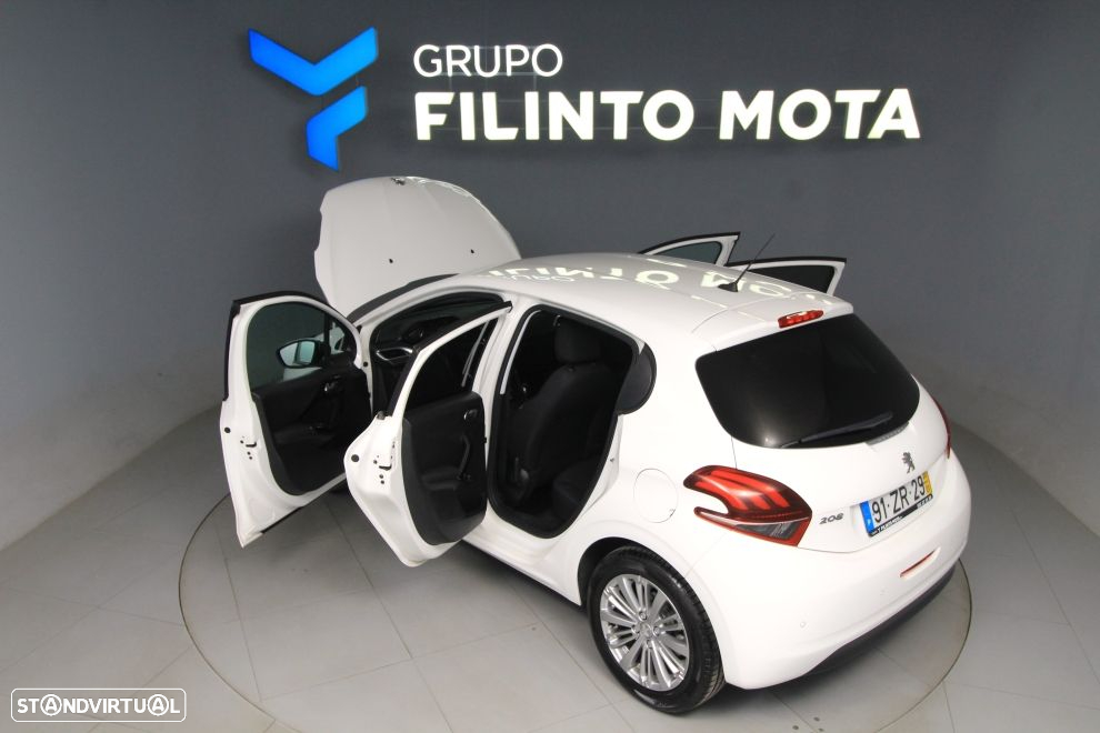 Peugeot 208 1.5 BlueHDi Signature - 11