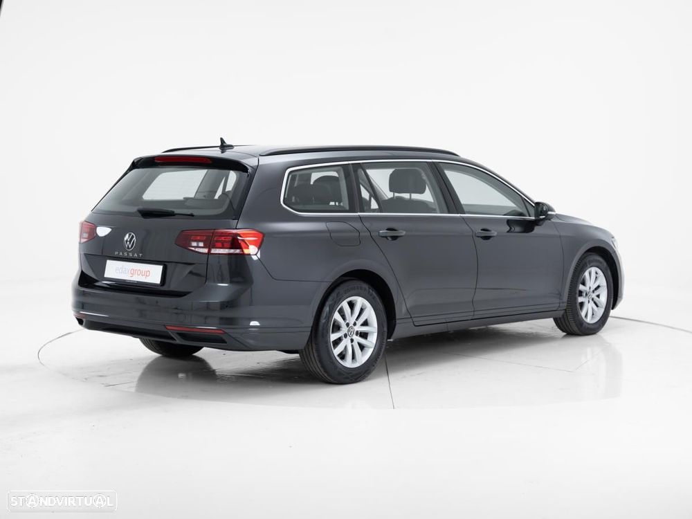 VW Passat Variant 2.0 TDI Business DSG - 4