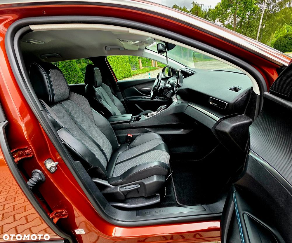 Peugeot 5008 BlueHDi 180 EAT8 Allure - 17