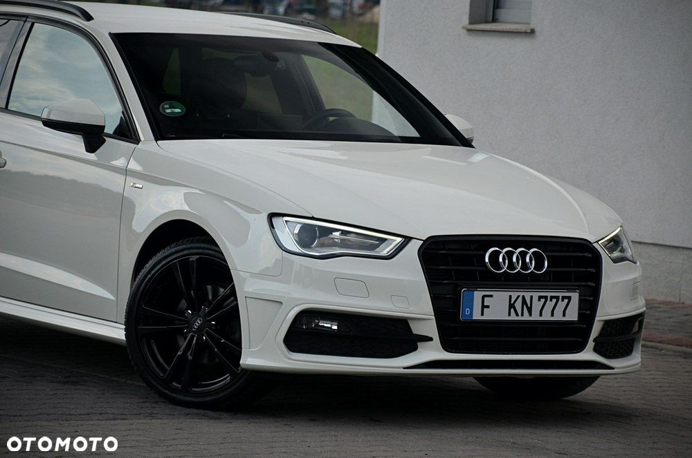 Audi A3 Sportback - 2