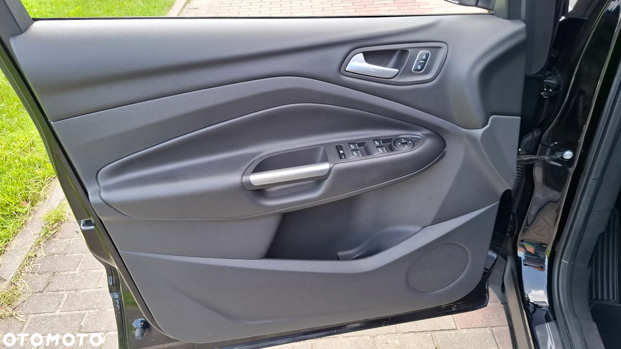 Ford Kuga 1.5 EcoBoost 2x4 SYNC - 14