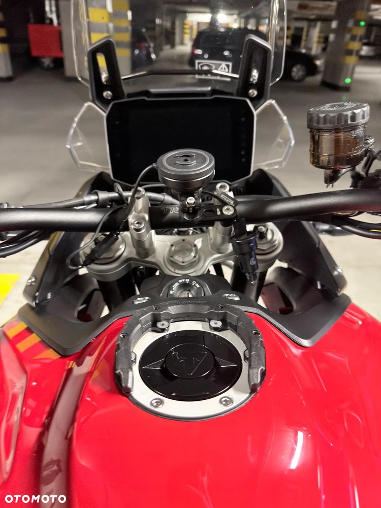 Triumph Tiger - 9