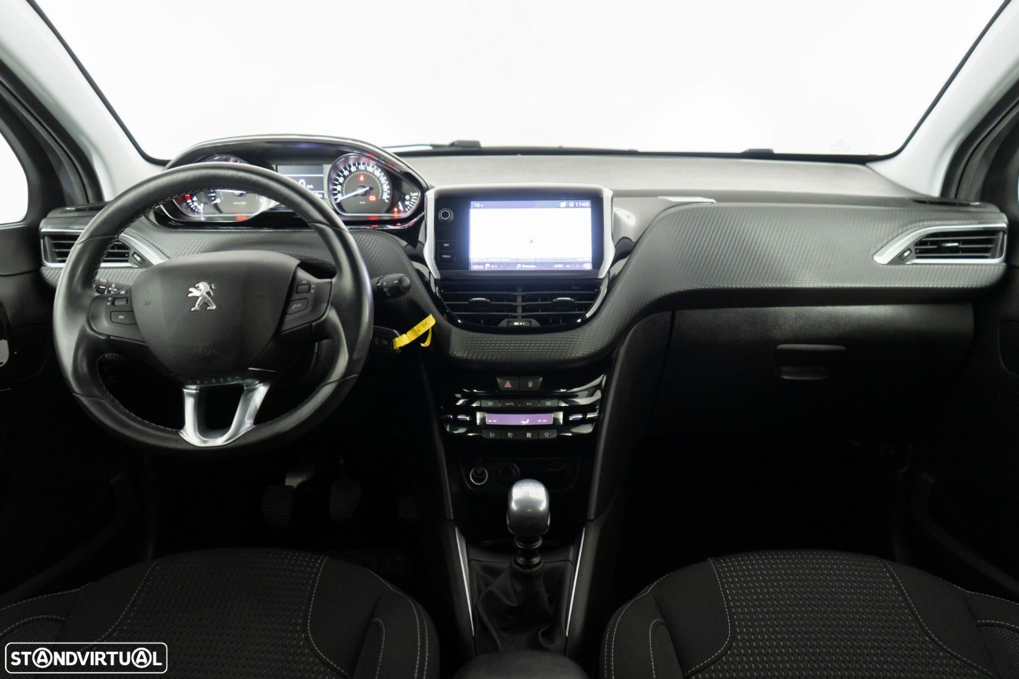 Peugeot 208 1.2 PureTech Style - 19