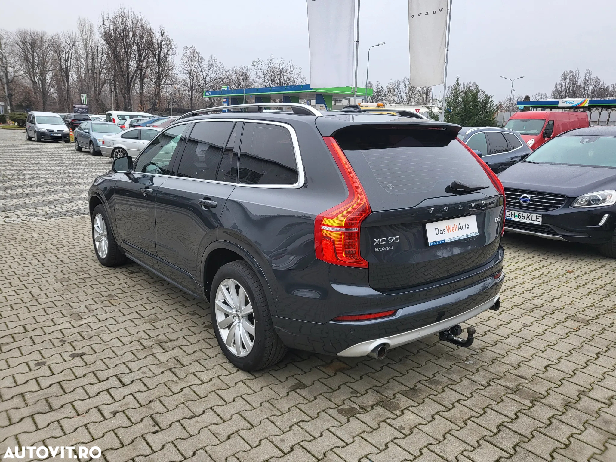 Volvo XC 90 D5 AWD Momentum - 11