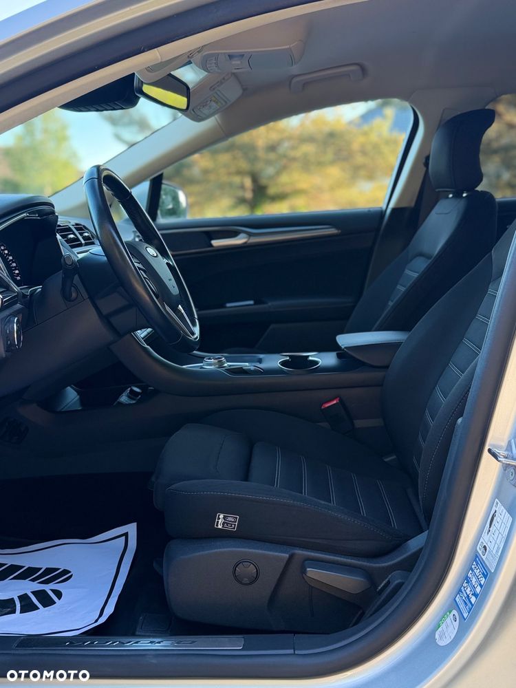 Ford Mondeo 2.0 EcoBlue Titanium - 17