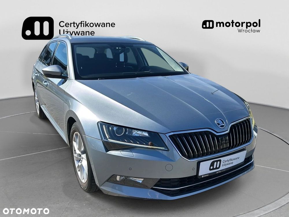 Skoda Superb 2.0 TDI Ambition DSG - 14