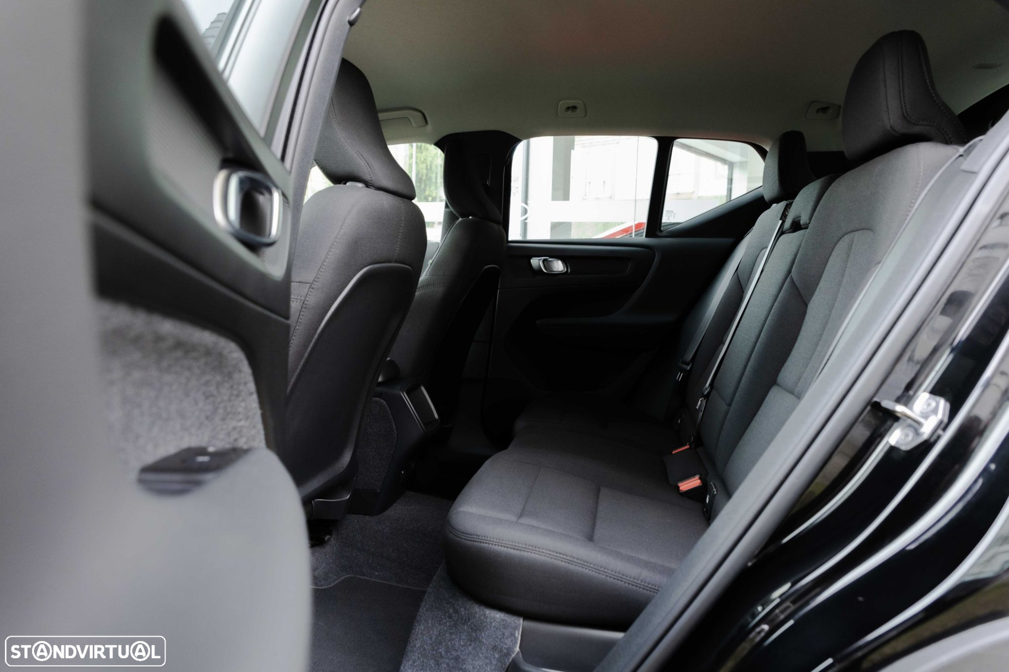 Volvo XC 40 1.5 T2 Momentum Core - 22