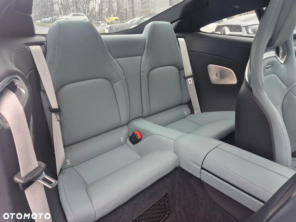 Mercedes-Benz AMG GT - 34