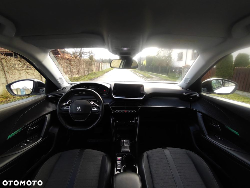 Peugeot 2008 1.5 BlueHDi Allure Pack S&S EAT8 - 20