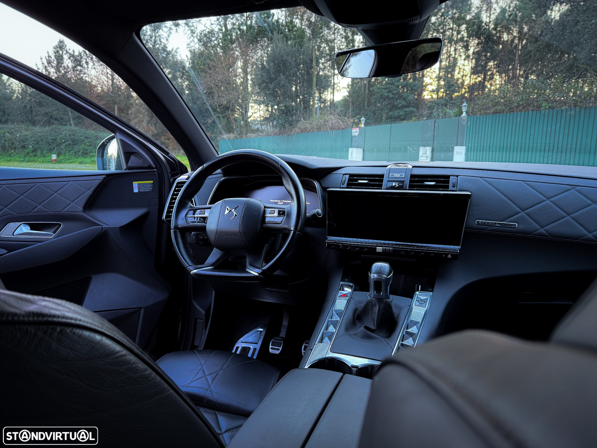 DS DS7 Crossback - 11