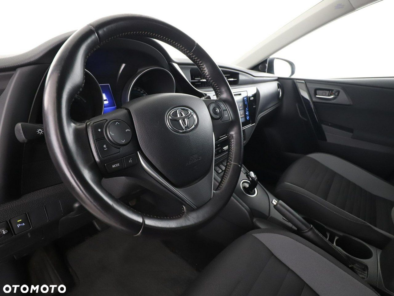 Toyota Auris 1.8 VVT-i Hybrid Automatik Design Edition - 14