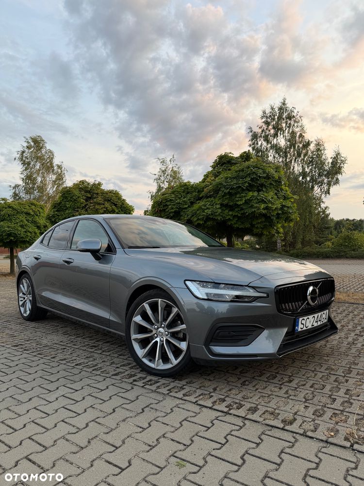 Volvo S60 T5 Momentum Pro - 11